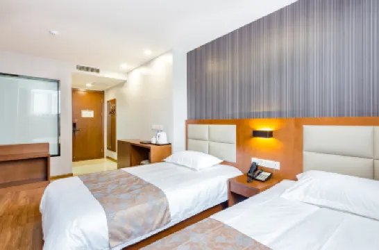 KUAI LE YI JIA HOTEL Hotels in Tian'anmen Square and Wangfujing Area