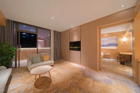 Muyuanding Hotel Отели рядом с достопримечательностью «Chongqing University of Commerce and Industry (Lanhuahu Campus)»