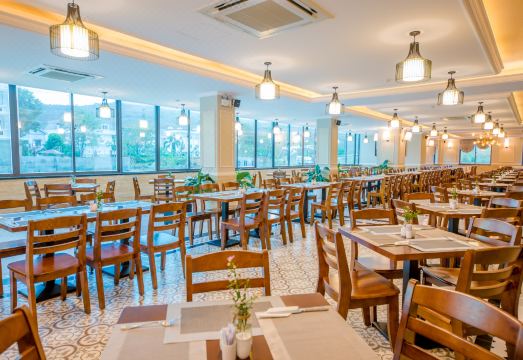호텔 식당 전경