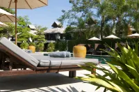 The Quarter Pai - Pools