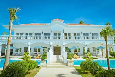 Casa Blanca by the Sea  호텔
