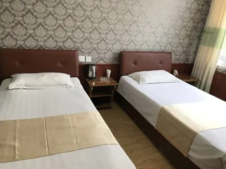 Yanggu Liqun Hotel Отели рядом со станцией Yanggu Railway Station