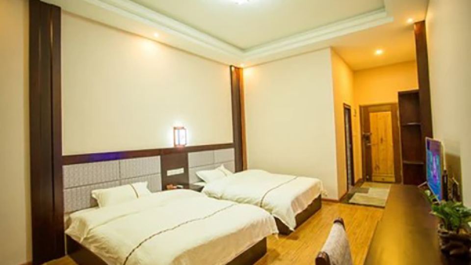 Xishuangbanna Leyuan Express Hotel