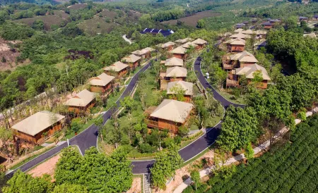 Wonderland Resort Changxing Отели рядом с достопримечательностью «The Tribute Tea Museum of Tang Daynsaty»