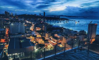 WCC The base central pattaya 이미지