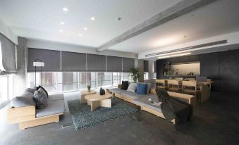 base FUXING Serviced Apartment