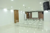 Tiptop Tower Suite Inn