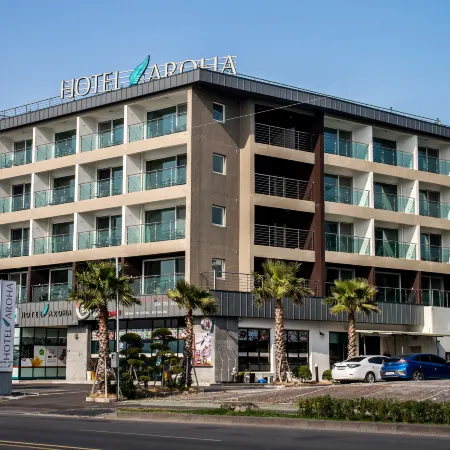 Hotel Aroha Отели рядом с достопримечательностью «Тон-Амса»
