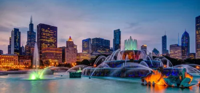 River Hotel Các khách sạn gần Cloud Gate