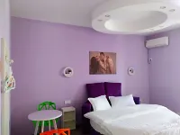 We+精品主題酒店（靈川電子科技大學花江校區店） 鄰近廣西重點學科思想政治教育學科桂林電子科技大學的酒店