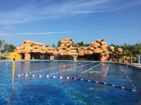 Hooray Island Resort - Rooftop Pools