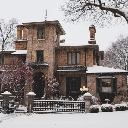 Rosemount Inn