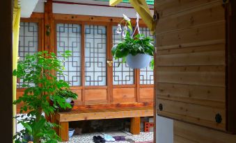Hanok Guest House 201