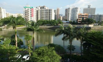 Yo So Hotel (Haikou East High Speed Railway Station Fruit Market)