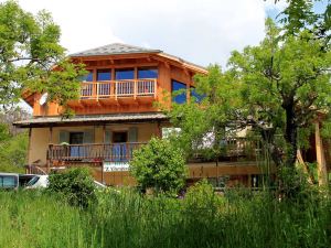 Gîte Auberge l'Oustalet