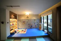 Jurong Baohua Mountain Yujing Shanfang Family-friendly Chinese Inn