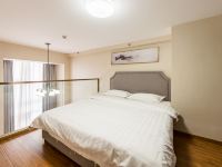 南京榕享居公寓 - 复式大床房