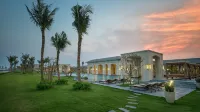 FLC Luxury Resort Samson Hotels near Bãi biển sầm sơn