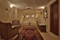 Village Cave House Hotel - Balkoner