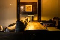 Bujuexiao Renwen Hostel Hotels in Guangling