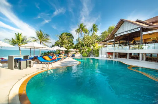 Coral Cliff Beach Resort Samui Hotel berhampiran Samui Boat Panmas
