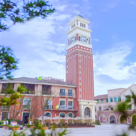 Balaideng Holiday Hotel