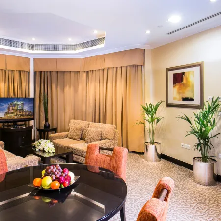 Swissôtel Al Murooj Dubai