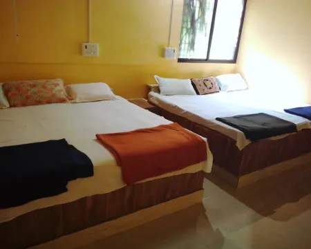 Dandeli Shree Lodge and Adventure ダンデリのホテル