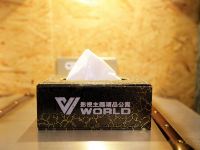 广州V窝影视主题公寓) - V world温馨大床房