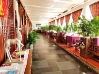 Qomo Langzong  Hotel Hotéis em Shigatse