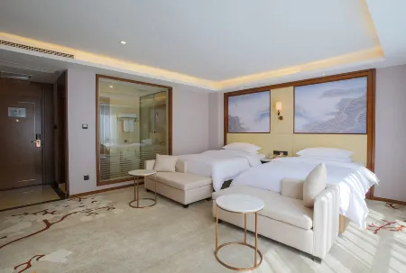 Vienna International Hotel (Kaifeng Millennium City Park) Отели рядом с достопримечательностью «Kaifeng Fu (Kaifeng Palace)»