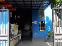 Colorbox House Hotels in Mayangan