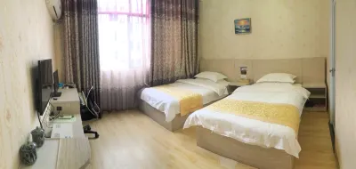 Happy Fashion Hotel