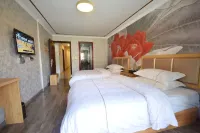 Fenghuang Yujiang River View Guesthouse