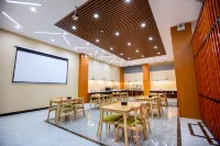 崑崙樂居飯店（平頂山郟縣星辰裡店）