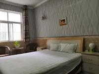 Puyang Beifang Express Apartment