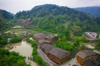 Liping Zhaoxing Landscape Resort Các khách sạn ở Lê Bình
