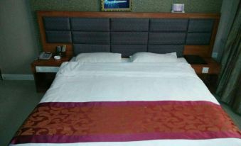 Daqian Business Hotel