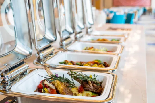 Wyndham Ramada Hotel (Wuhan Hanyang Railway Station, China International Expo Center Branch) Отели рядом с достопримечательностью «Wuhan International Expo Center»