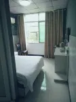 Yichun Mengxiangge Hotel - Bintang 2