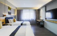 Homeinn Selected Hotel (Nanjing Provincial Women and Children's Hospital Longjiang Subway Station) Hotel in zona Nanjing Longjiang Gymnasium (South Gate)
