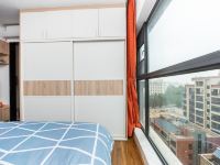 广州慢时光的家公寓(同宝路分店) - 温馨一室大床房