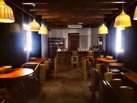 Shizhu Bushe Jidong Water B&B