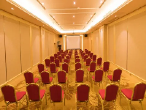 Vienna International Hotel