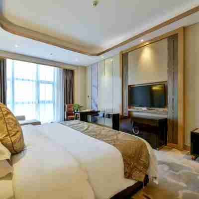 Four Seasons Garden Hotel Rooms