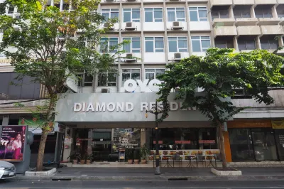 Diamond Residence Silom Hotels in Бангкок