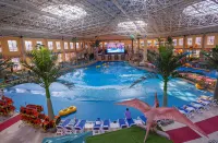 Tianshan Wujiang Hot Spring City Hotel - С бассейном