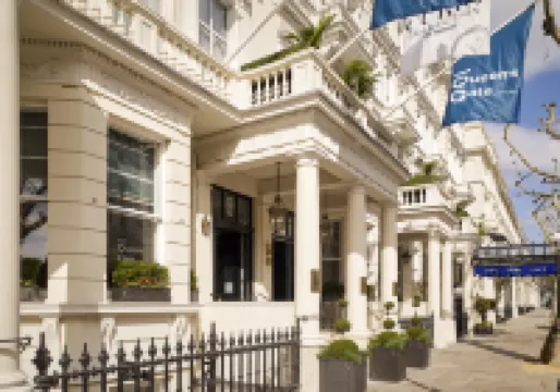 100 Queen’s Gate Hotel London, Curio Collection by Hilton