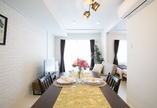 Masaki Hotel의 깔끔한 로비 모습