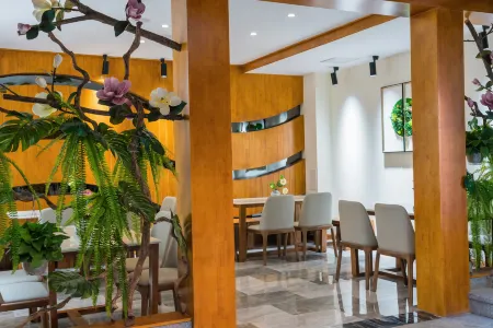 Shui Zhi Pan Lake View Inn Отели рядом с достопримечательностью «Fairy Cave»